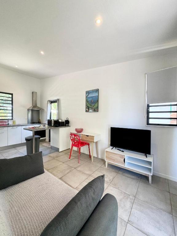 Tiny House Moorea Hinavai Papetoai Exterior photo
