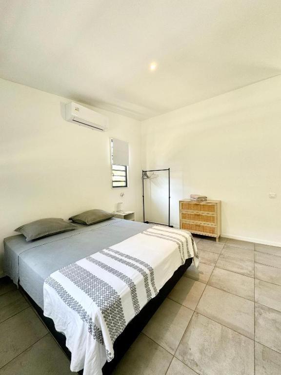 Tiny House Moorea Hinavai Papetoai Exterior photo